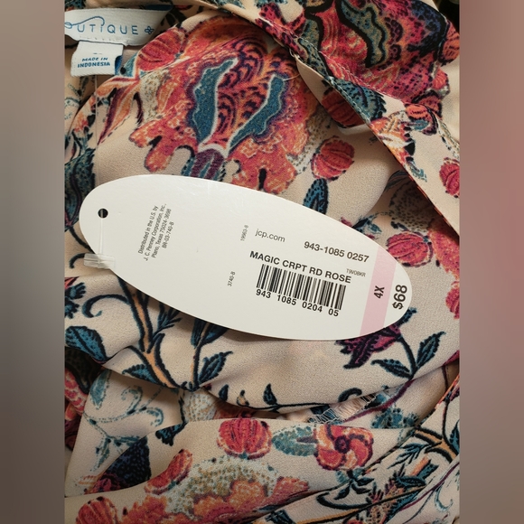 Magic Carpet Red Rose Boutique 4x NWT - Picture 5 of 8